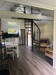 photo 2025 11 10 19.05.54